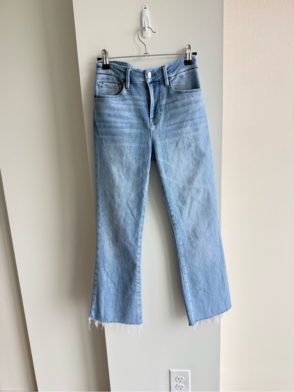 Frame Denim Light Blue Flared Jeans - Women